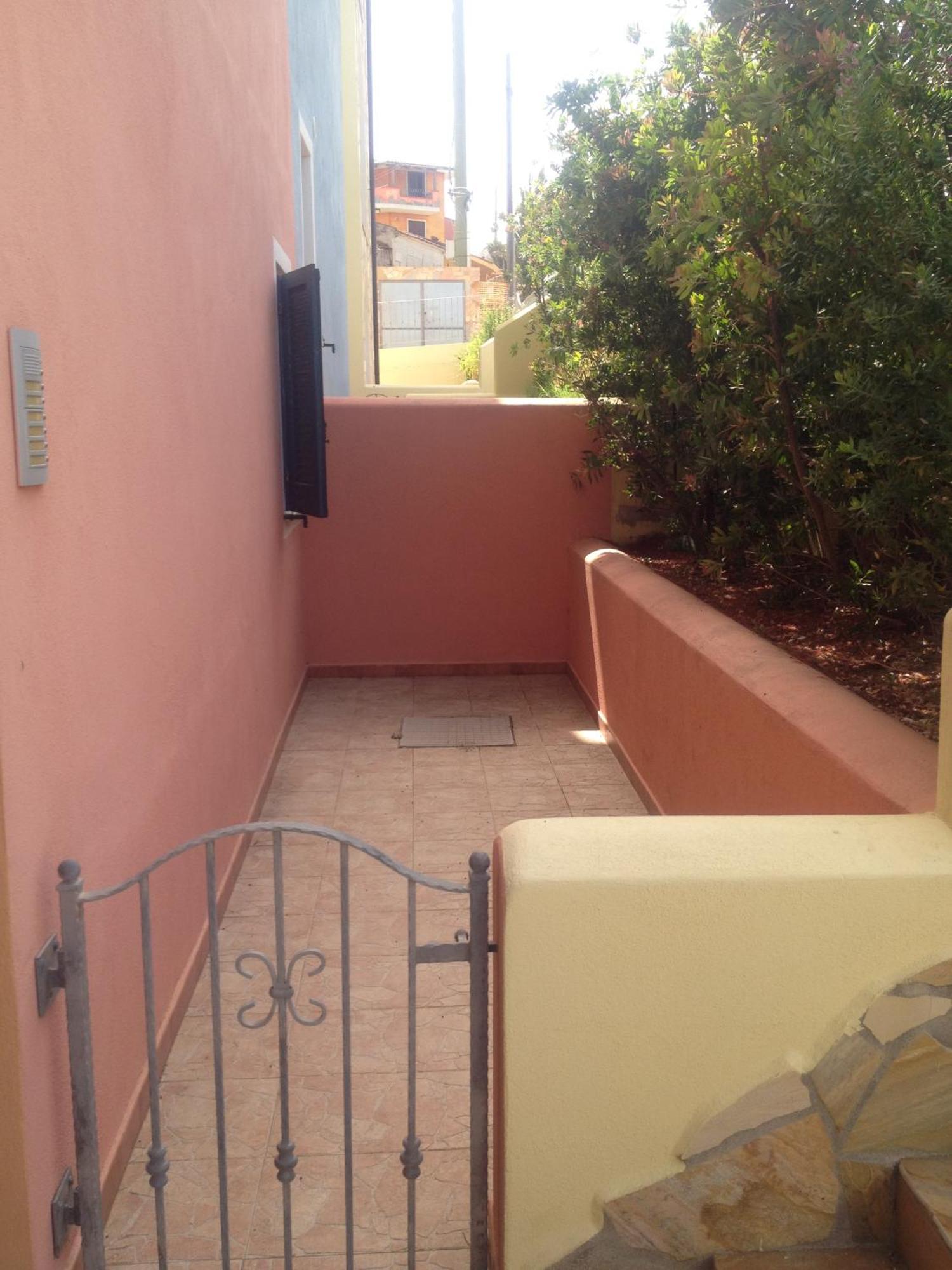 Appartamento Con Piscina Valledoria  Exteriör bild